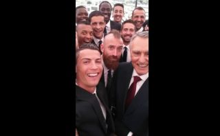 Cristiano se tomó un selfie con el Presidente de Portugal