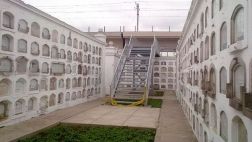 Metro de Lima: esta es la escalera que conecta al cementerio