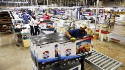 EE.UU. recuperó empleo perdidos durante recesión económica