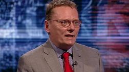 Robinson: “A los economistas les cuesta hablar de política”