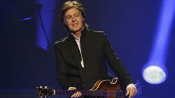 Paul McCartney pospone conciertos para recuperarse de virus