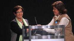 Lourdes Flores: “Villarán está tratando de vender una falacia”