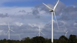 Energías renovables generan el 84% de electricidad uruguaya