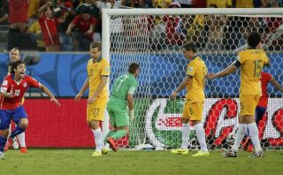 Chile vs. Australia: mira el golazo que marcó el Mago Valdivia