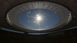 ¿Y si jugamos al fútbol?, por Rolando Arellano C.