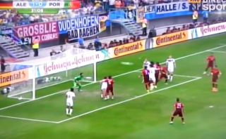 Alemania gana 2-0 a Portugal con este cabezazo de Hummels