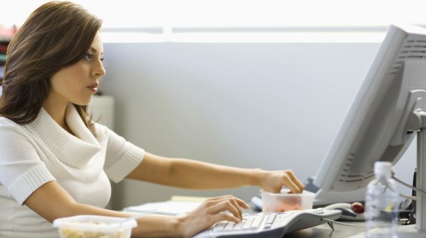 Cinco cosas importantes que debes tener en tu escritorio