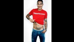 Paolo Guerrero posó para el lente de Mario Testino