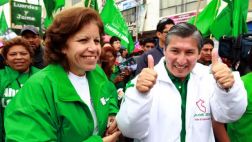 Zea: "Si Castañeda habla empezará a caer en las encuestas"
