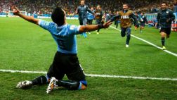 CRÓNICA: Uruguay rendido a los pies de Suárez en el Mundial