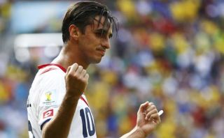 Costa Rica también clasificó a octavos el 90 un día como hoy