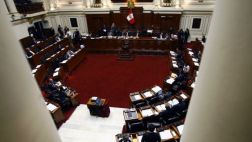 El colapso institucional, por Carlos Meléndez