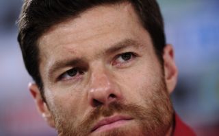 Xabi Alonso se retirará de España tras polémicas declaraciones