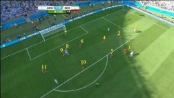 La imagen que grafica cómo se defendió Irán para evitar gol