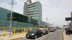 Accidente de avión FAP en aeropuerto Jorge Chávez afecta vuelos