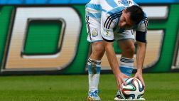 Messi anotó golazo de tiro libre ante Nigeria