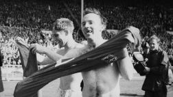 Si crees que Luis Suárez es malo, no conociste a Nobby Stiles