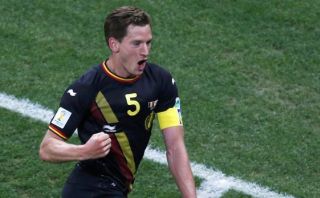 Bélgica ganó 1-0 a Corea del Sur jugando con diez hombres
