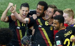 CRÓNICA: Bélgica se cuela en octavos con puntaje perfecto