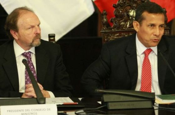 Ex ministro afirma que Humala "abandonó" liderazgo en seguridad