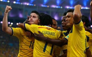 Colombia ganó 2-0 y está en cuartos de final por primera vez