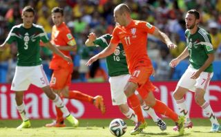 Holanda venció 2-1 a México y clasificó a cuartos de final