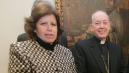 Lourdes Flores critica norma sobre el aborto terapéutico