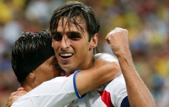 Costa Rica ganó 5-3 en penales y pasó a los cuartos de final