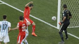 Narrador argentino rezó para que no llegara gol de Suiza