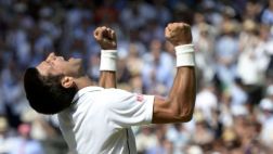 Novak Djokovic ganó y clasificó a la final de Wimbledon