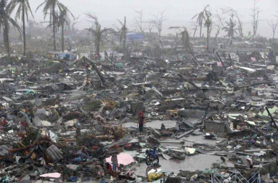 Un tifón con vientos de 250 km por hora amenaza a Japón