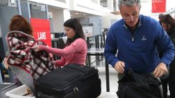 ¿Viajas a EE.UU.? Entérate por qué deberías recargar tu celular