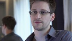 A días de que expire su asilo, Snowden pidió quedarse en Rusia