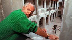 Así ocurrió: En 1997 asesinan a diseñador Gianni Versace