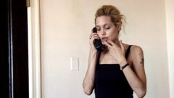 Publican video del pasado oscuro de Angelina Jolie