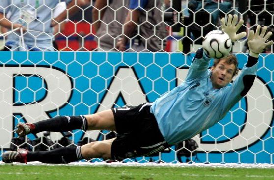 Lehmann cree que Neuer será el mejor arquero de la historia