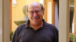 Antonio Skármeta en la FIL 2014: el drama detrás del desierto