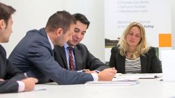 Emprendedores: cómo establecer metas y un plan de márketing