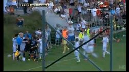 Fuerte altercado en el partido de debut de Marcelo Bielsa
