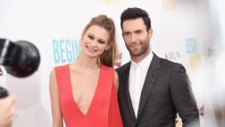 Adam Levine y la modelo Behati Prinsloo se casaron en México