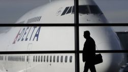 Cohete de Hamas cae cerca del principal aeropuerto israelí