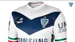 Vélez lanzó camiseta por 20 años del título Intercontinental