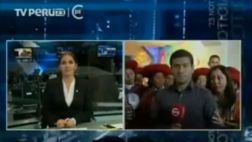 Nadine Heredia 'acomoda' a reportero en plena transmisión