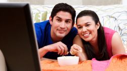 ¿Te quedas en Lima? 5 películas peruanas para disfrutar juntos