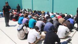 Policía desarticuló 476 bandas en un mes, según Urresti