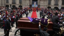 En octubre de 2009 cambió la forma de cantar el himno nacional