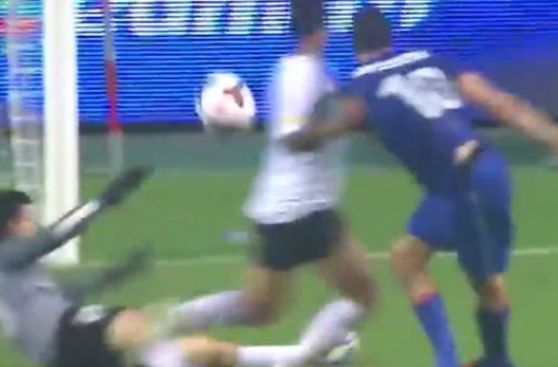 Giovanni Moreno marcó un gol de 'rabona' en el fútbol chino