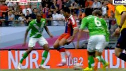 Toque de calidad: Pizarro y un pase de taco para el gol de Rode