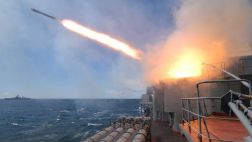 EE.UU. acusa a Rusia de violar tratado sobre armas nucleares