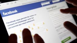 Las acciones de Facebook se cayeron junto con el servicio